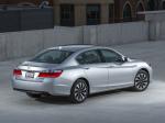 Honda Accord Hybrid EX-L 2013 года (US)